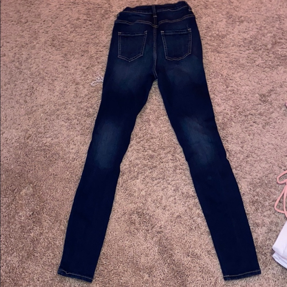 ripped jeans - Picture 2 of 2